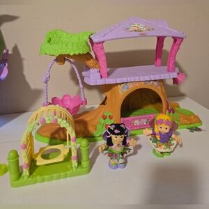 Fisher Price Little People 2009 Princess Fairy Treehouse Play Set